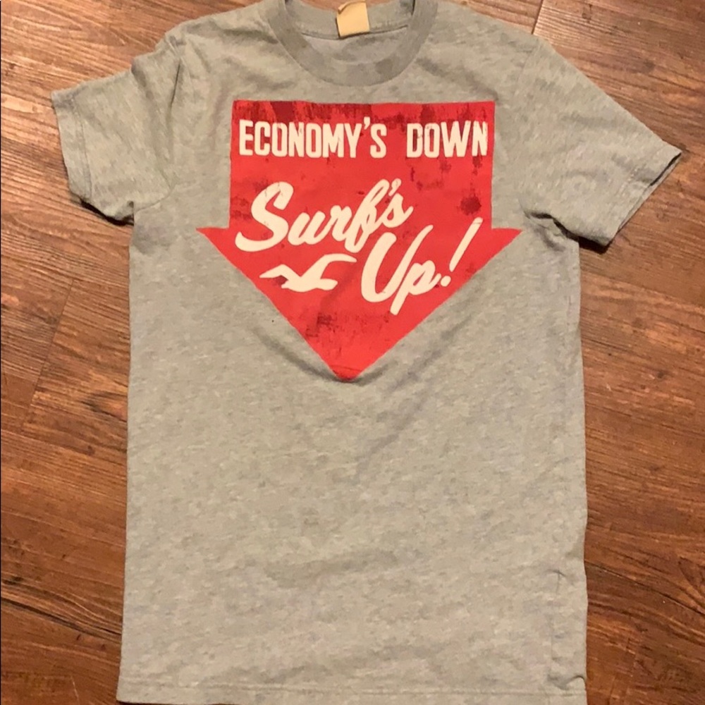 Surf’s Up Tee